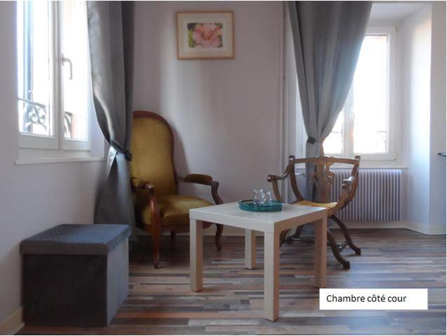 Maison Curiale Montreux-Chateau Екстер'єр фото